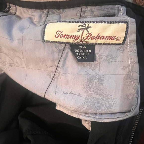 Tommy Bahama Black Flat Front Shorts - 34W - Picture 3 of 3